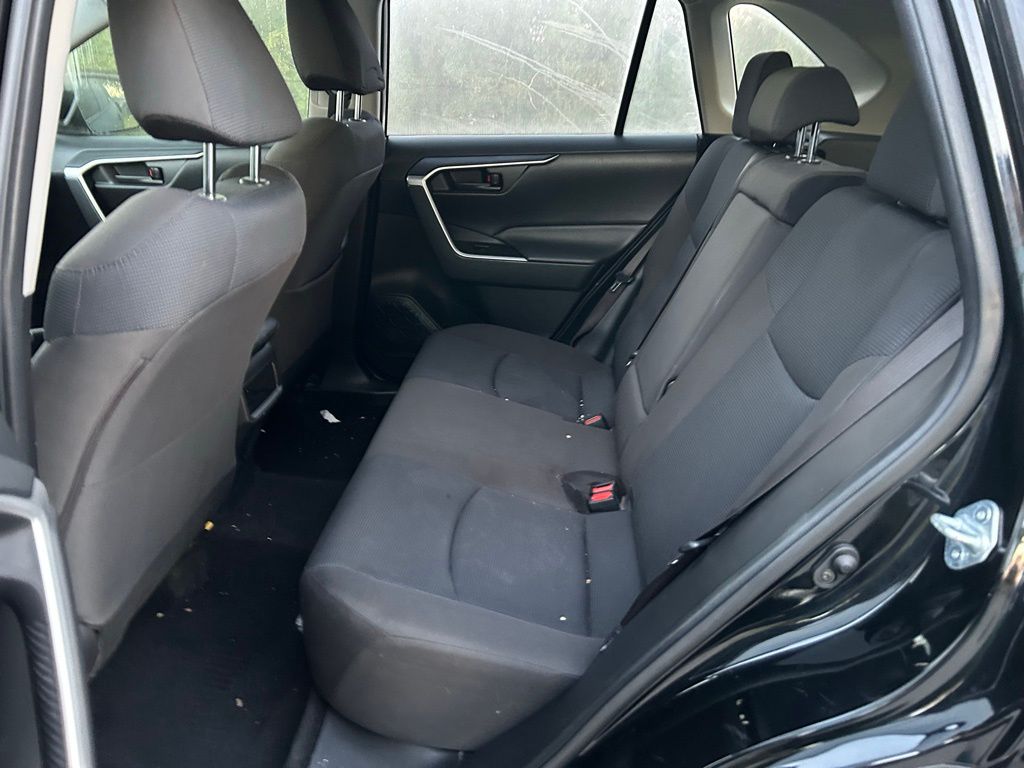 Thumbnail: 2020 Toyota RAV4 - 13