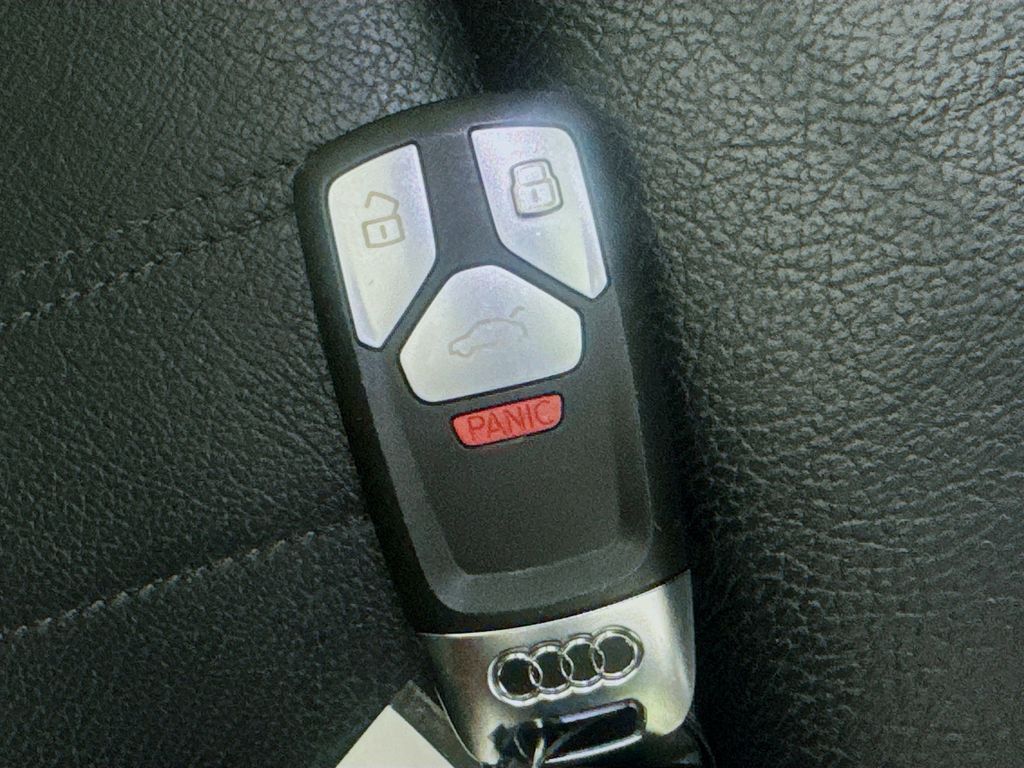 Used Car 2018 Audi Q5  2.0t Premium For Sale Under $20,000 In Austin, Texas