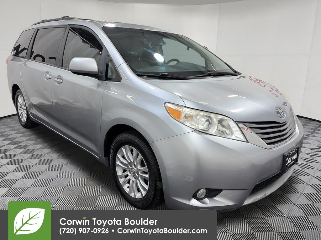 2011 Toyota Sienna 7-Passenger V6 FWD