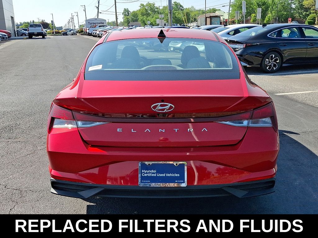 Thumbnail: 2022 Hyundai Elantra - 6