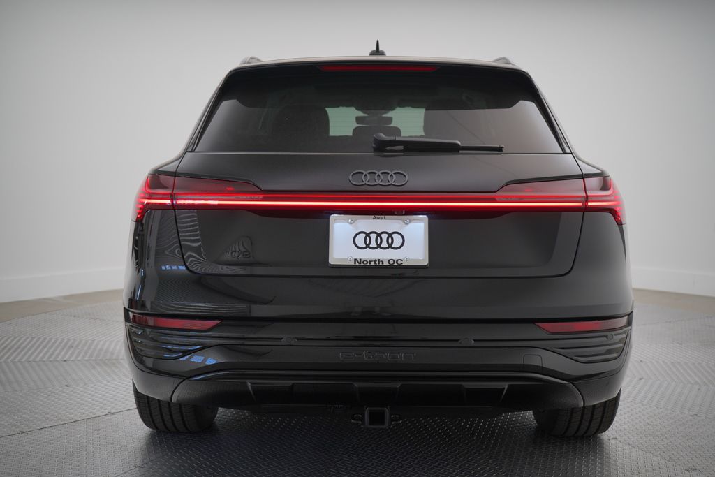 2024 Audi Q8 e-tron  4