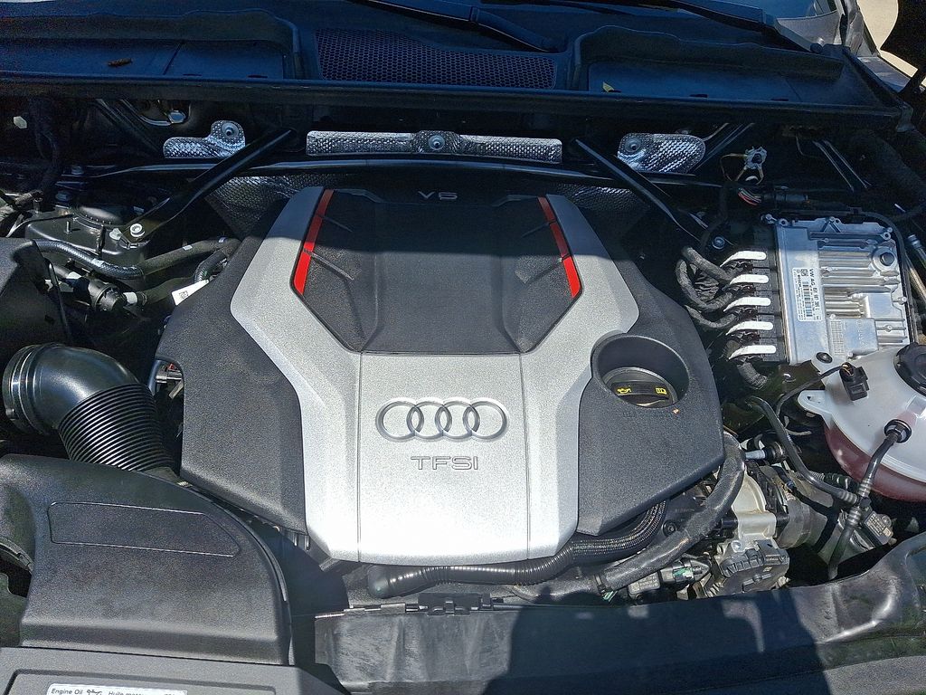 2020 Audi SQ5 Prestige 28