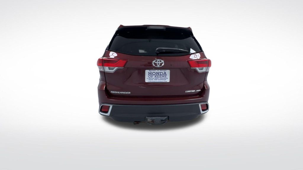 Used 2018 Toyota Highlander SUV