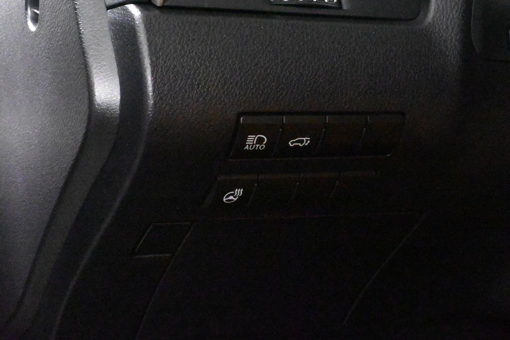Thumbnail: 2022 Lexus RX - 30
