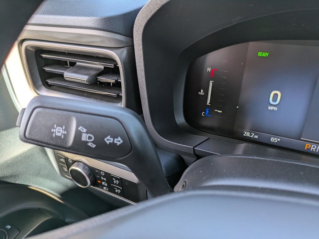 2025 Ford Maverick XL