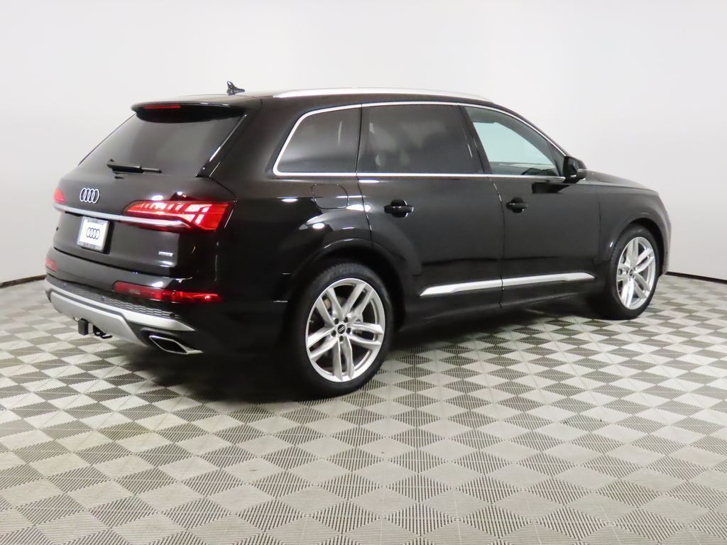 Thumbnail: 2025 Audi Q7 - 5
