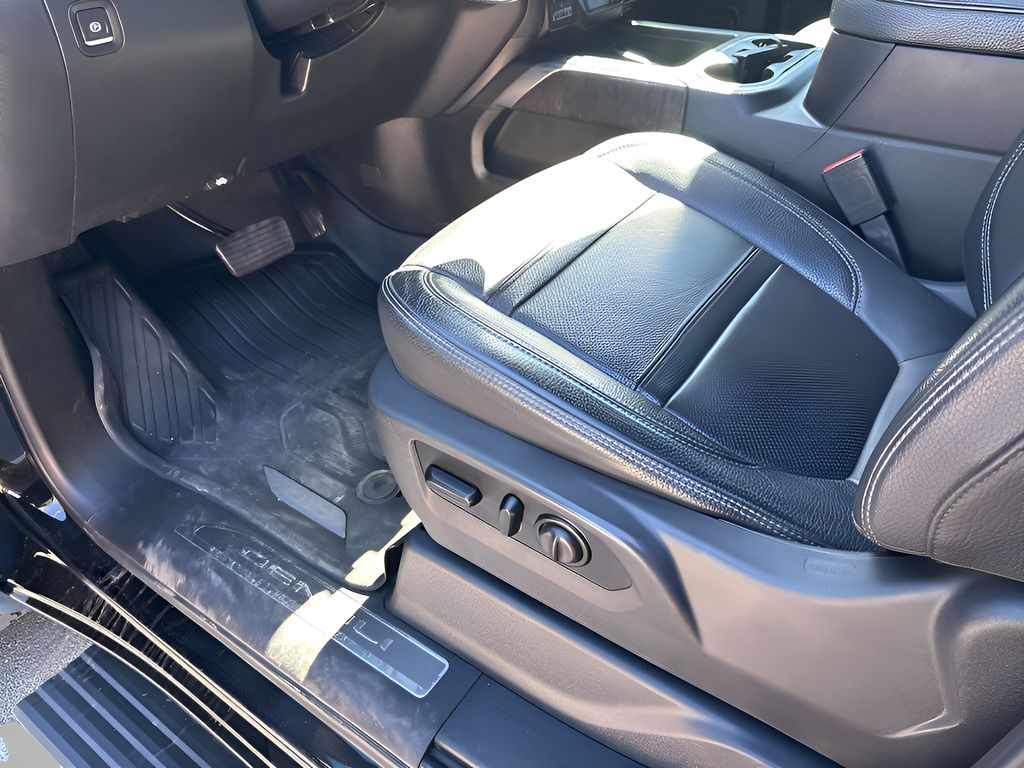 Used Car 2021 Gmc Sierra 2500hd  Denali For Sale Under $60,000 In Austin, Texas