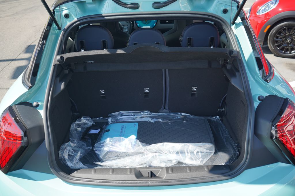 Thumbnail: 2026 MINI Cooper - 11