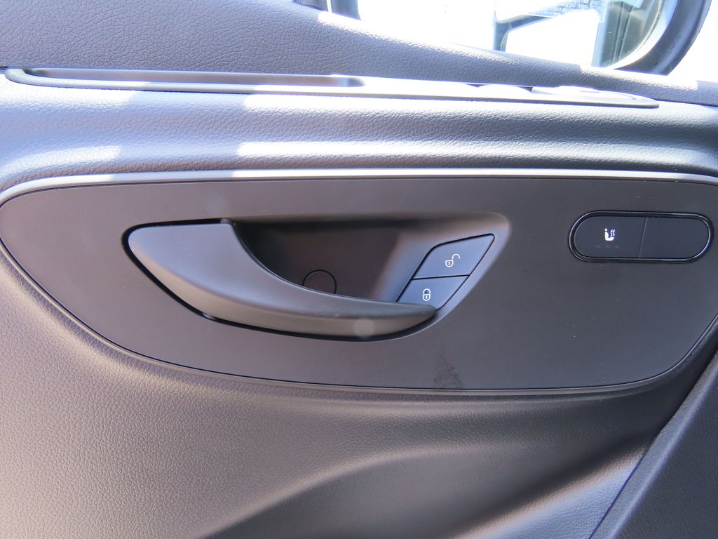 2025 Mercedes-Benz Sprinter 2500 22