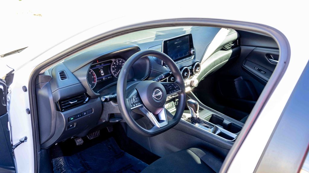 Used 2024 Nissan Sentra SV 4D Sedan