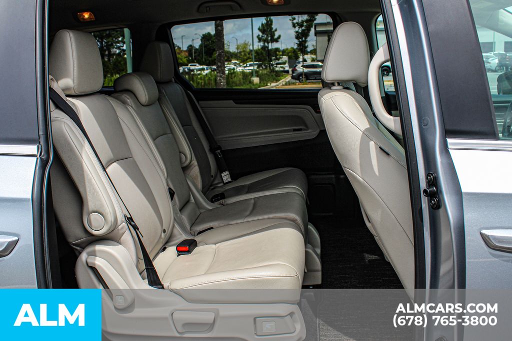 Used 2025 Blue Honda EX-L image 21