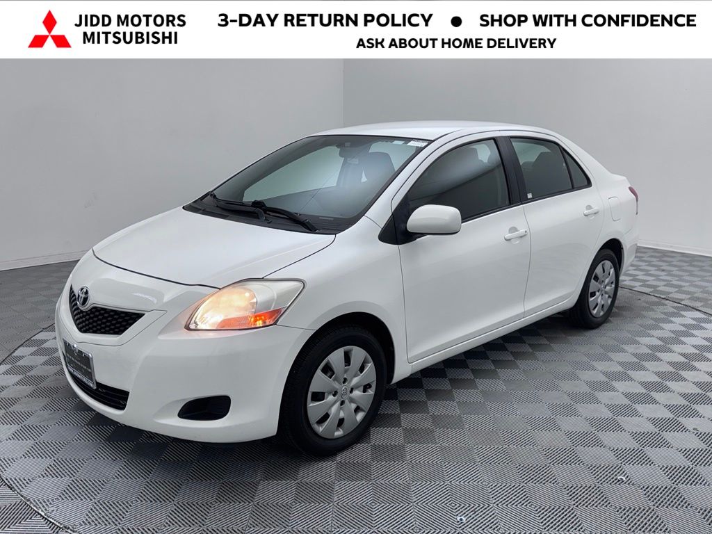 2012 Toyota Yaris Base Sedan