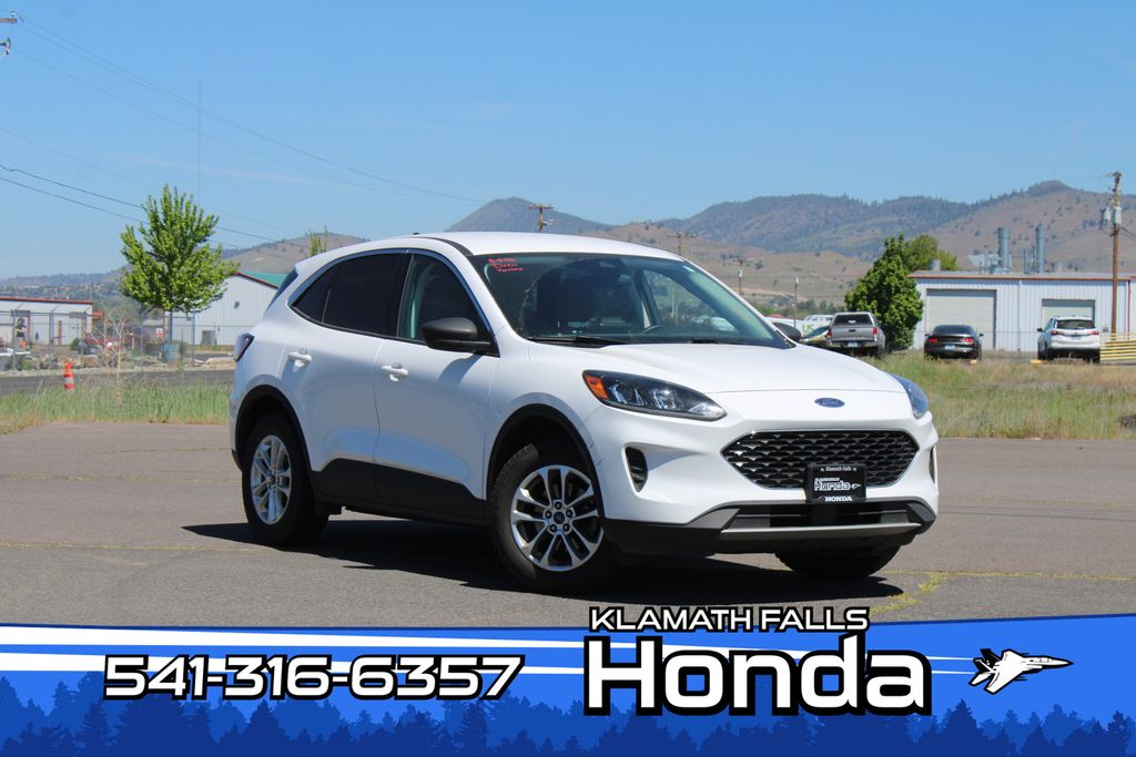 Oxford White 2022 Ford Escape SUV / Crossover All-Wheel Drive 8-Speed Automatic