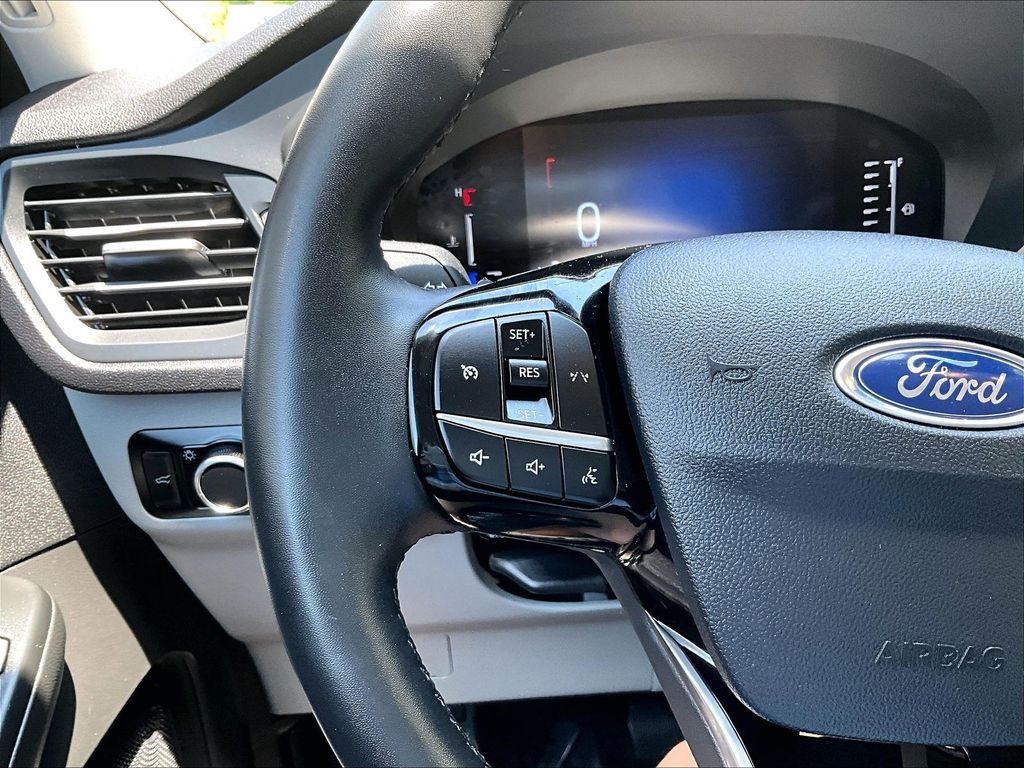 2023 Ford Escape — photo 18