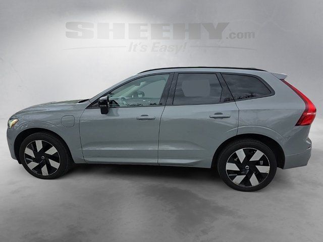 Used 2024 Gray Volvo T8 Plus Dark Theme image 13