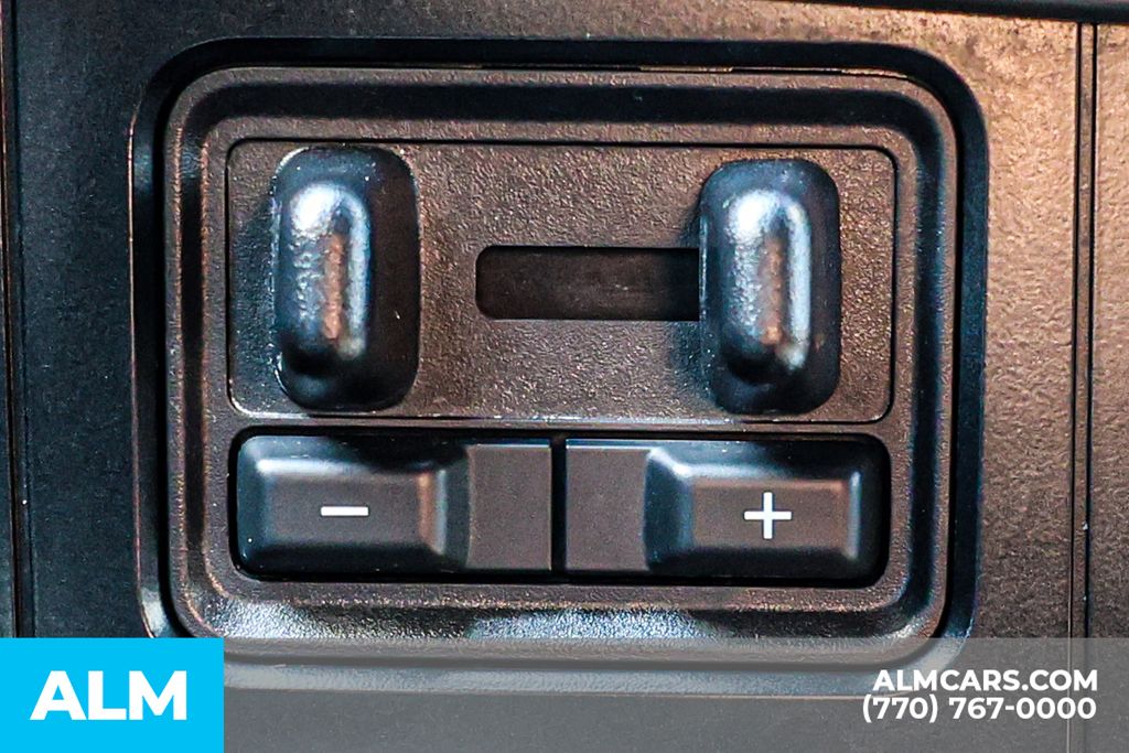 Used 2023 Black Ford Lariat image 42