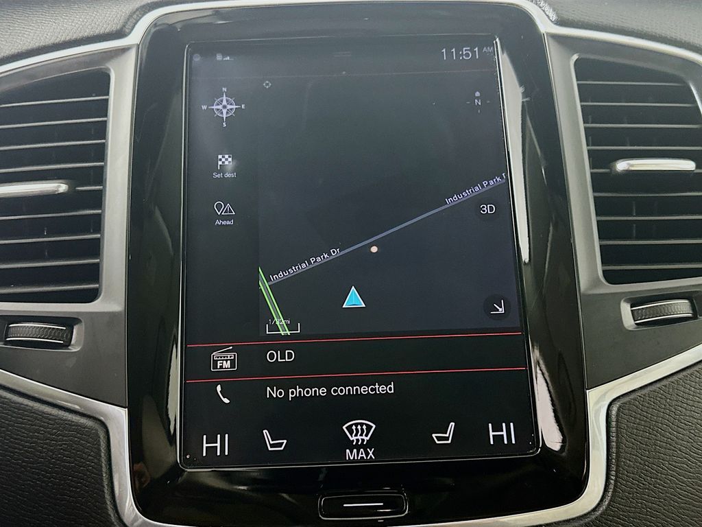 Used 2019 Blue Volvo T6 Momentum image 19