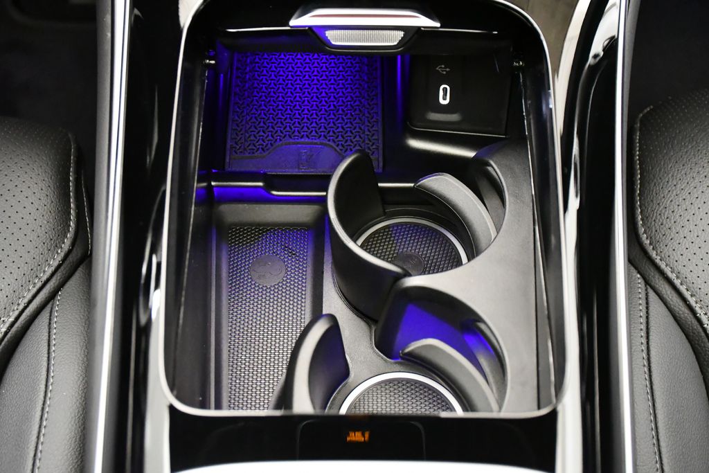 Thumbnail: 2026 Mercedes-Benz GLC - 30