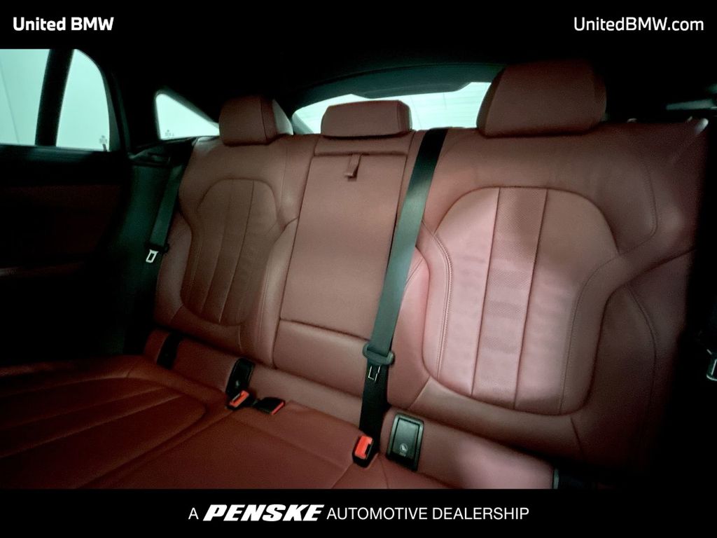 2021 BMW X6 sDrive40i 21