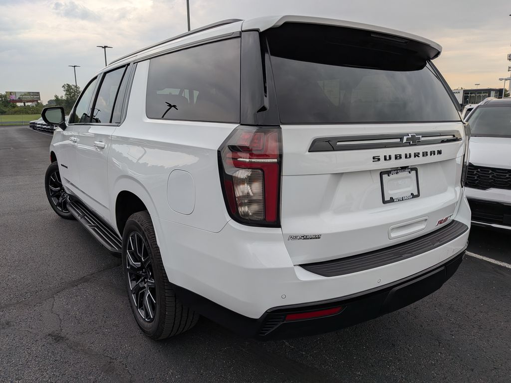 Used 2023 White Chevrolet RST image 5