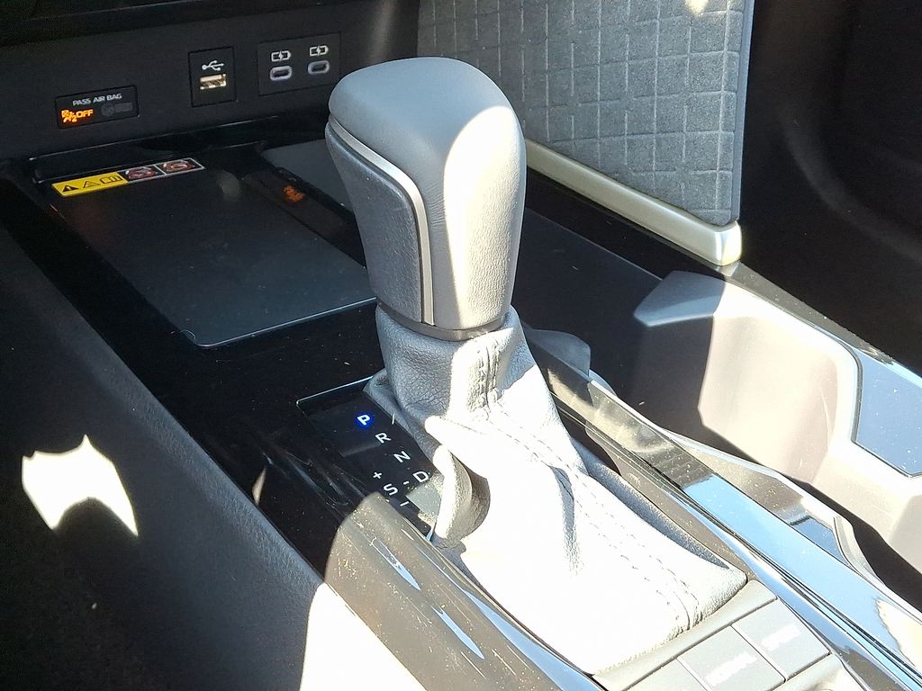 Thumbnail: 2026 Toyota Camry - 7