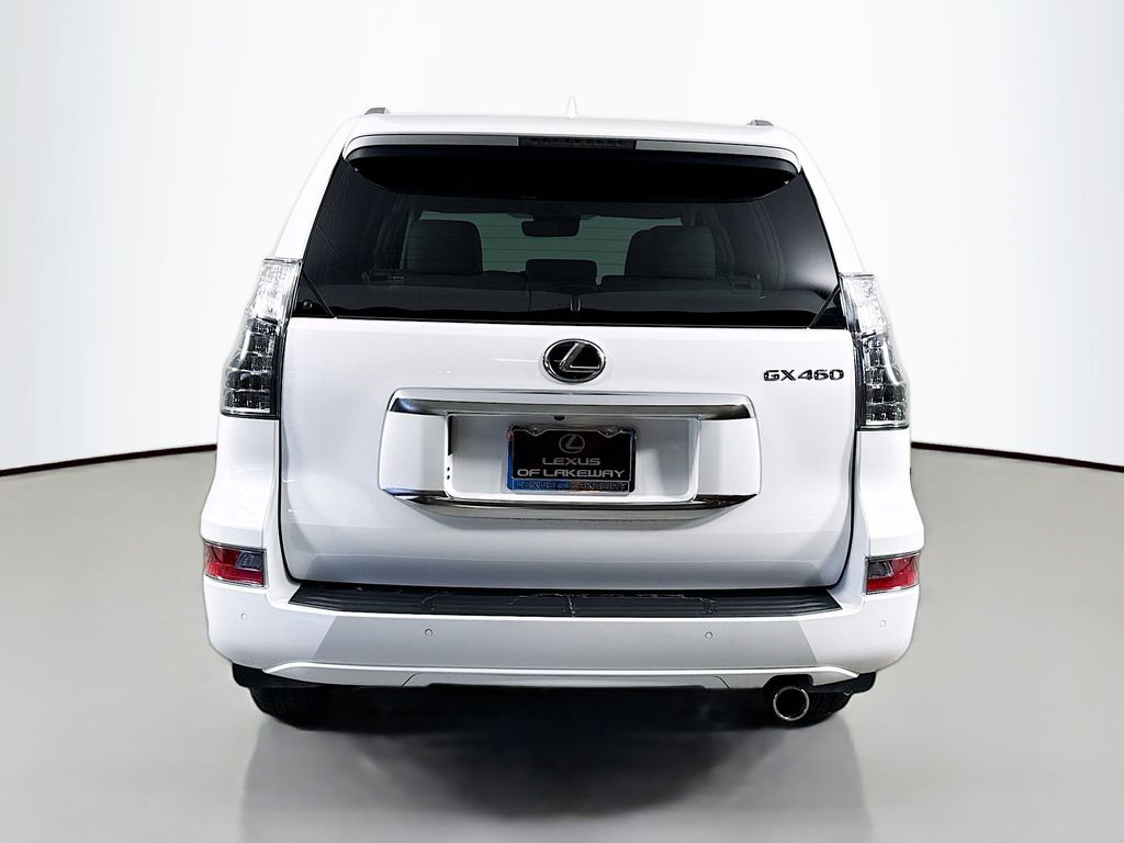 Thumbnail: 2022 Lexus GX - 6