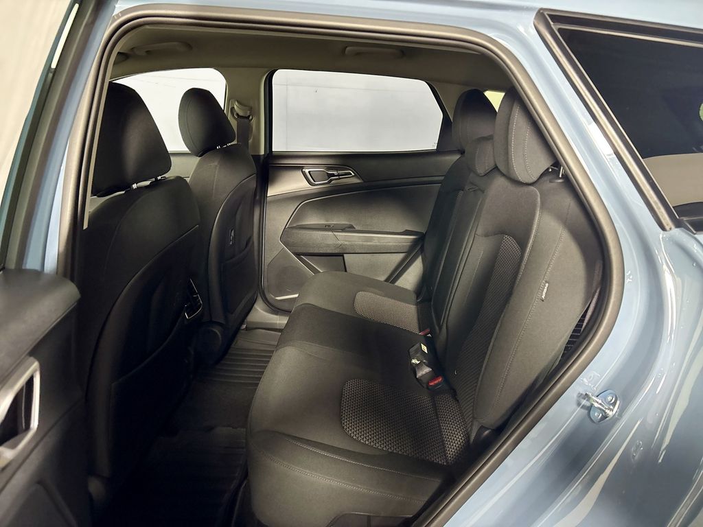 2026 Kia Sportage Hybrid S