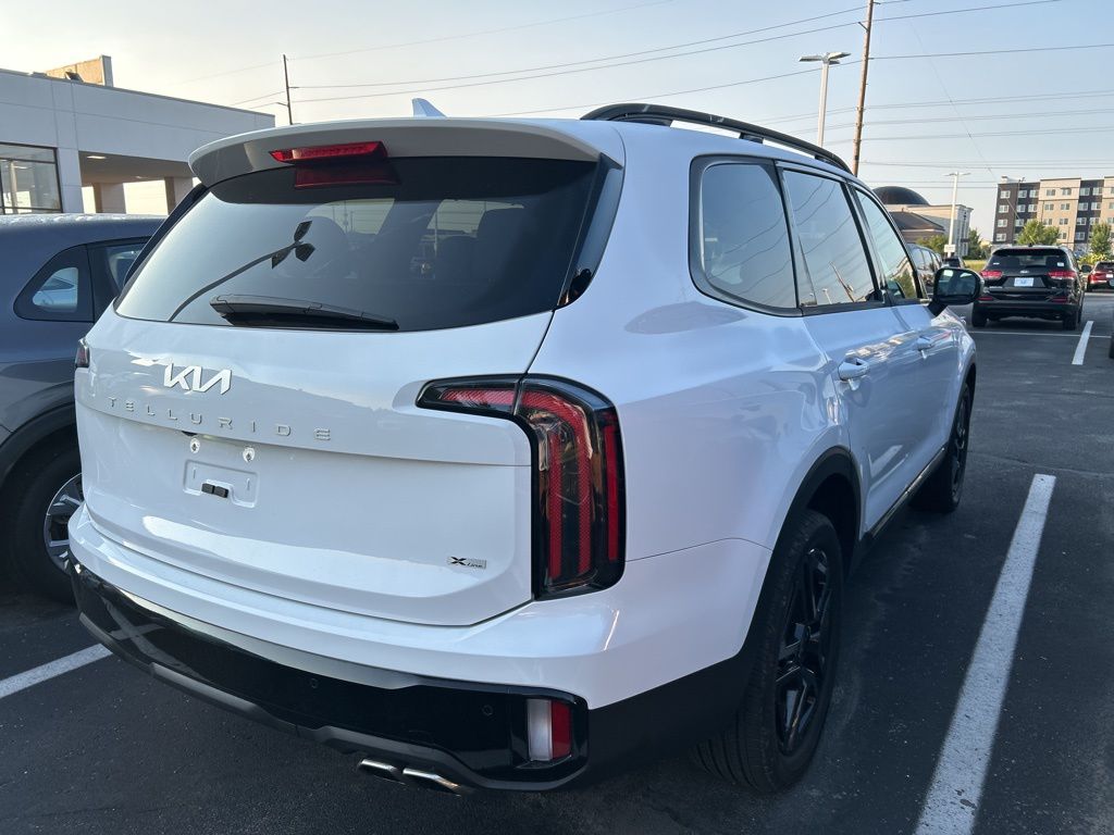 Thumbnail: 2024 Kia Telluride - 3