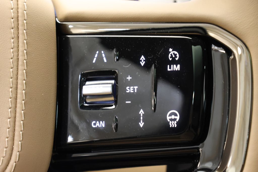 Thumbnail: 2026 Land Rover Range Rover Sport - 19