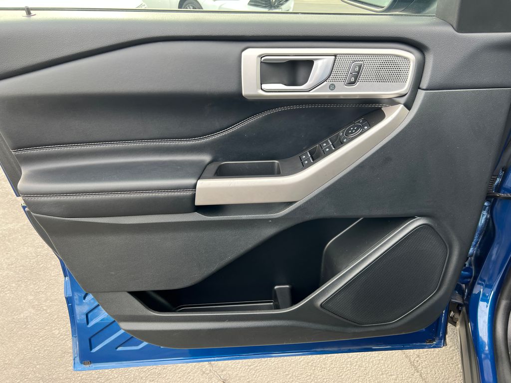 Thumbnail: 2023 Ford Explorer - 12