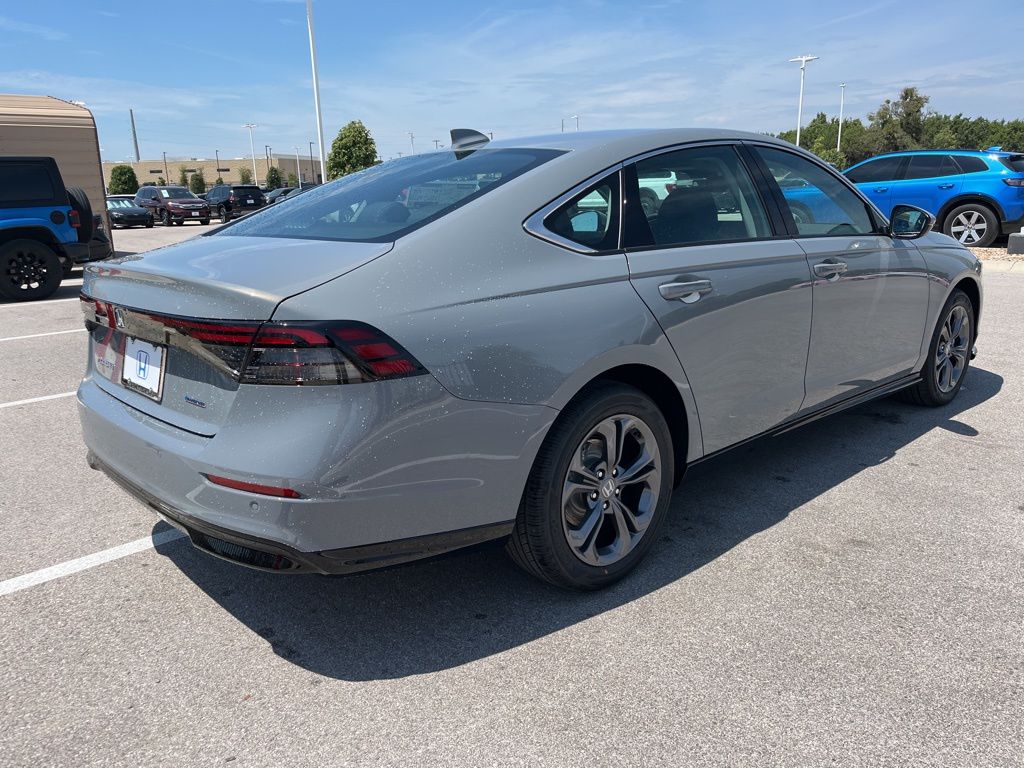 Thumbnail: 2025 Honda Accord - 3