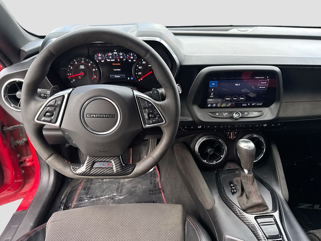 Used 2019 Red Chevrolet ZL1 image 23