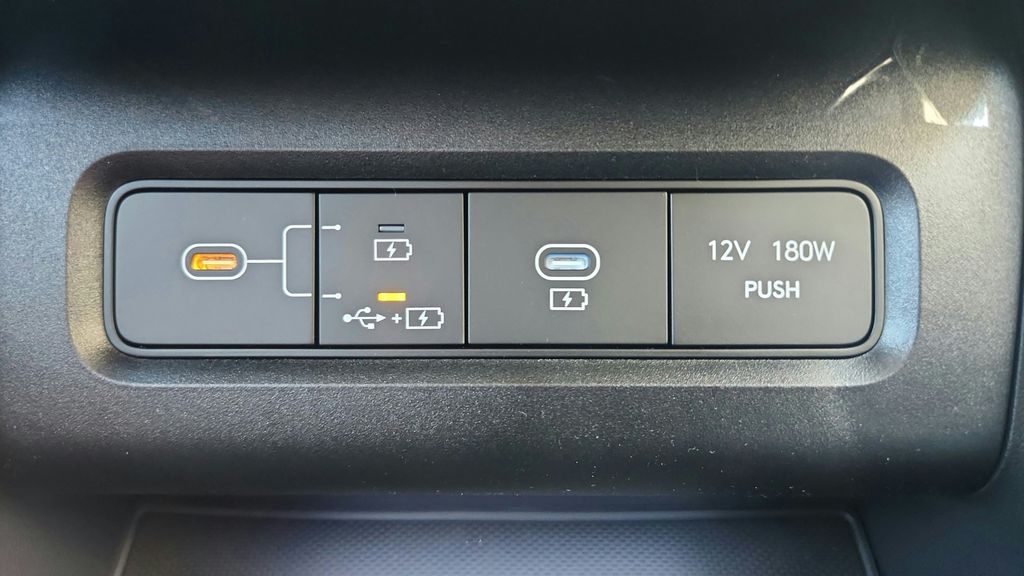 2025 Hyundai Tucson Hybrid