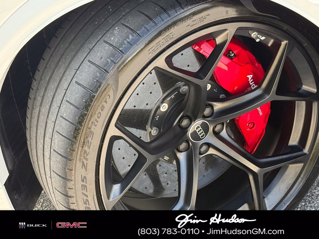 2025 Audi RS Q8 performance 4.0T White - Jim Hudson Acura - Image 10
