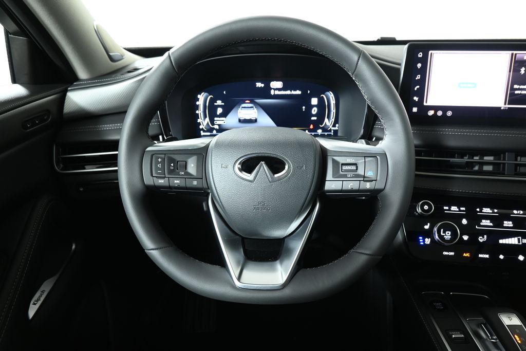 Thumbnail: 2026 INFINITI QX60 - 14