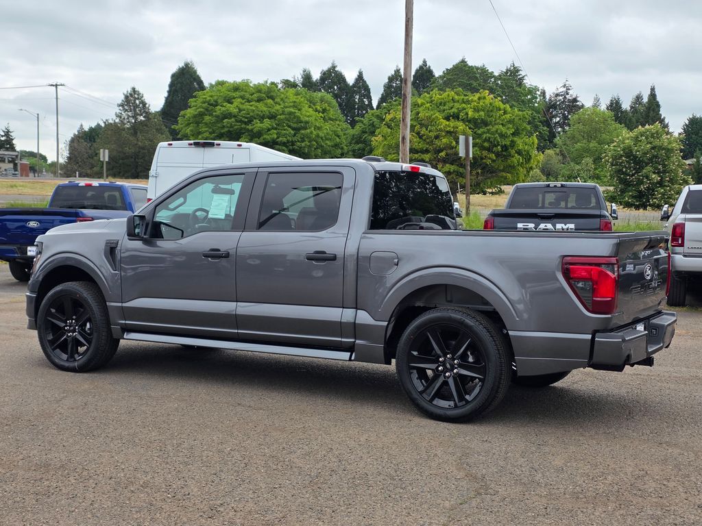 View vehicle photo 2