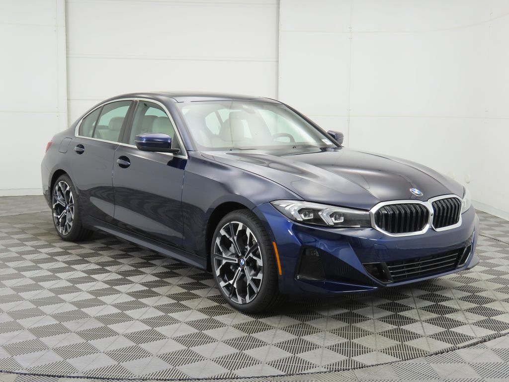Thumbnail: 2026 BMW 3 Series - 3