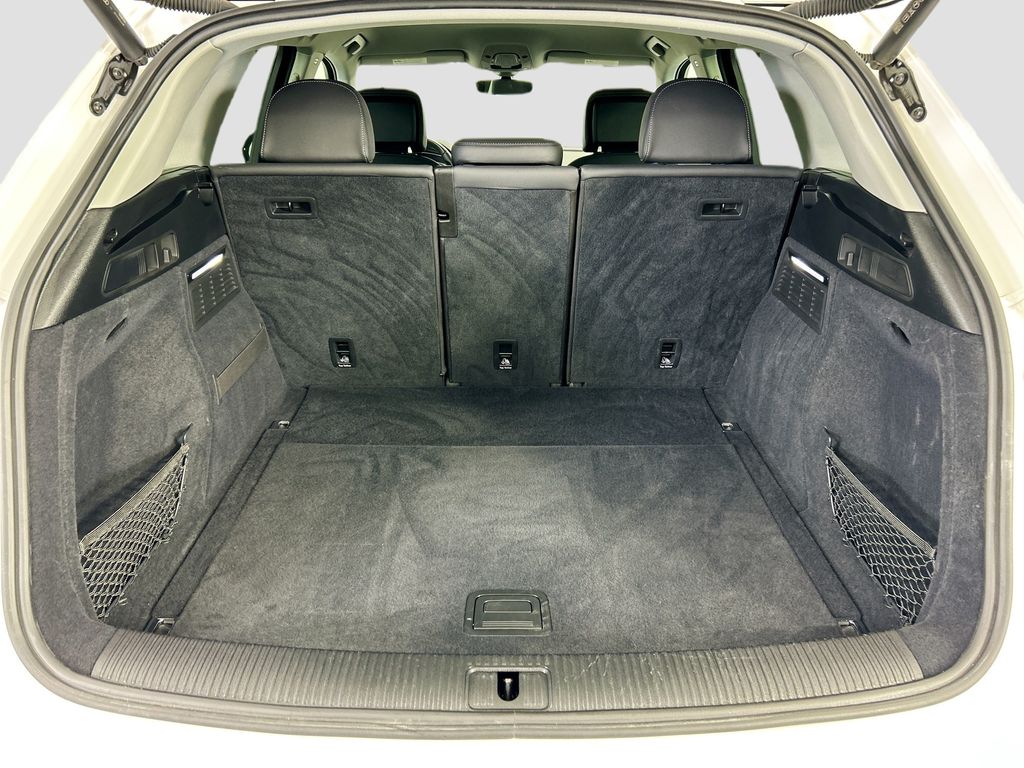 Thumbnail: 2023 Audi Q5 - 26