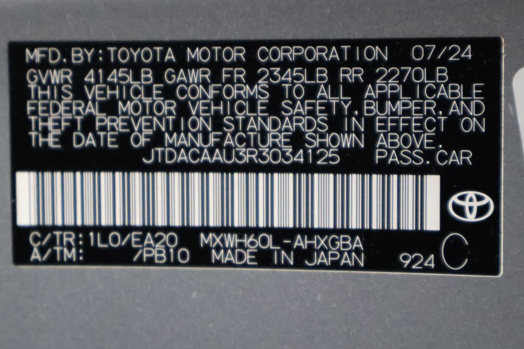 Thumbnail: 2024 Toyota Prius - 17