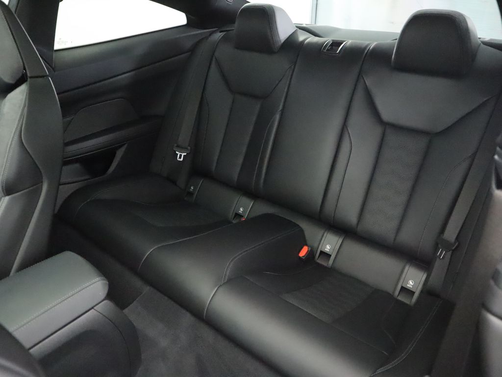 Thumbnail: 2023 BMW M4 - 22