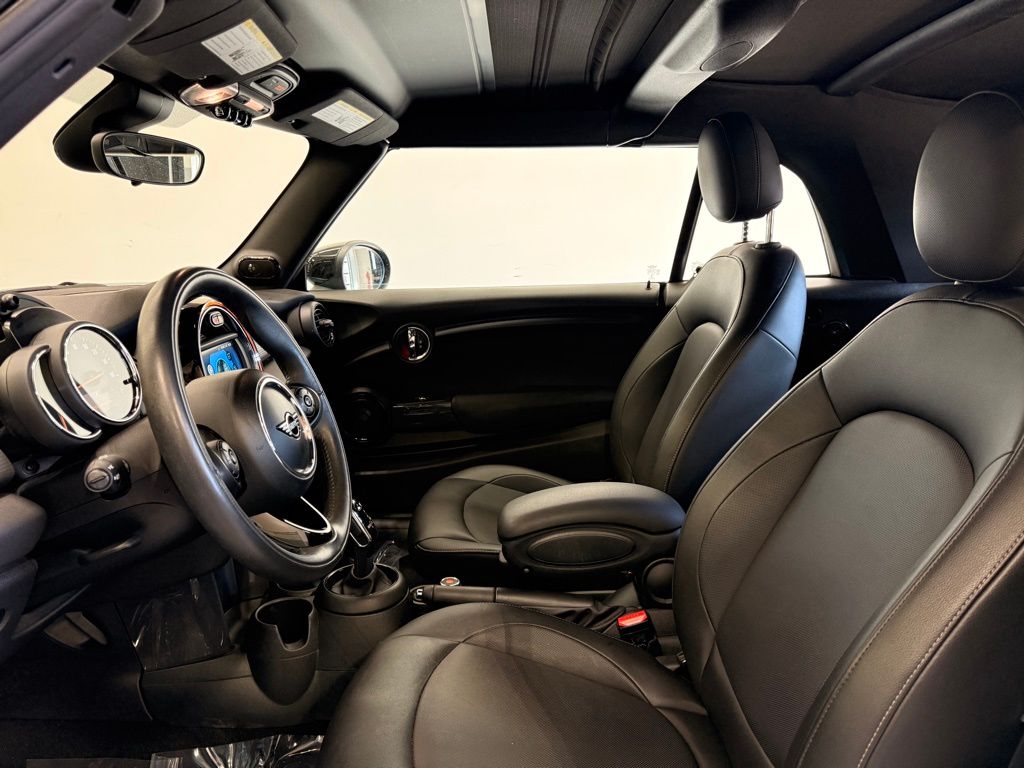 Thumbnail: 2020 MINI Cooper - 12