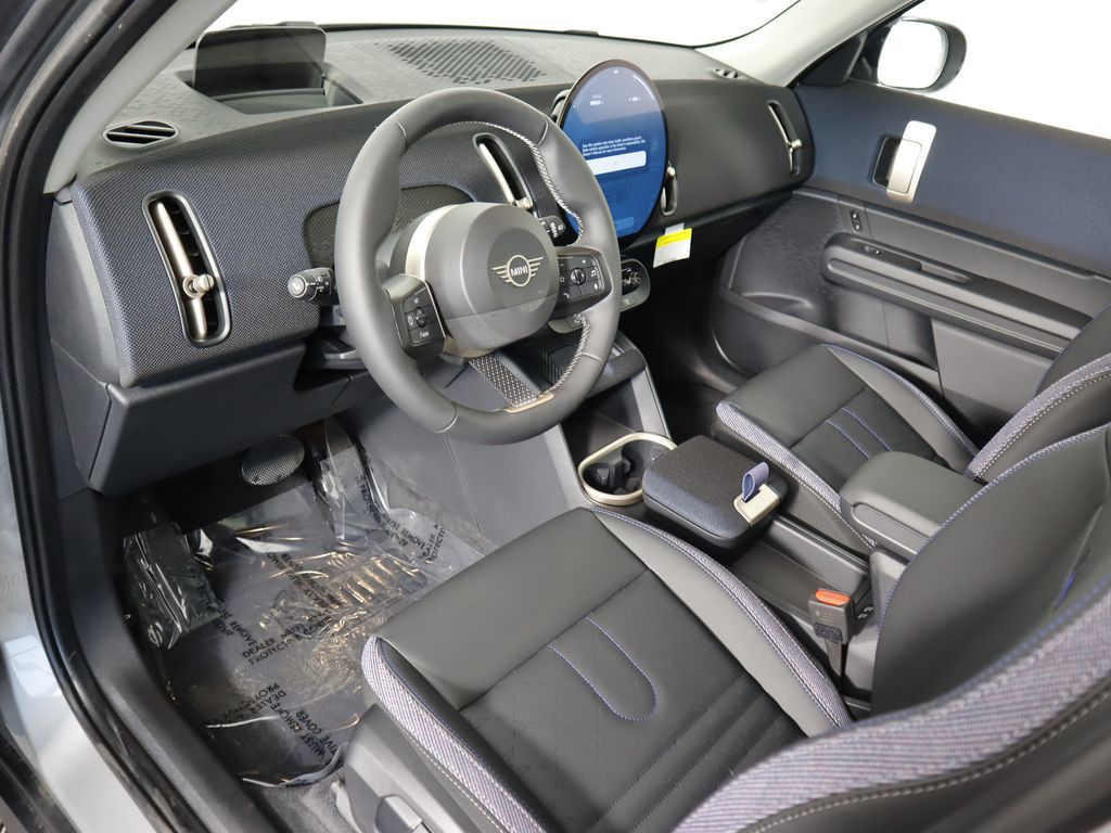 Thumbnail: 2025 MINI Cooper Countryman - 11