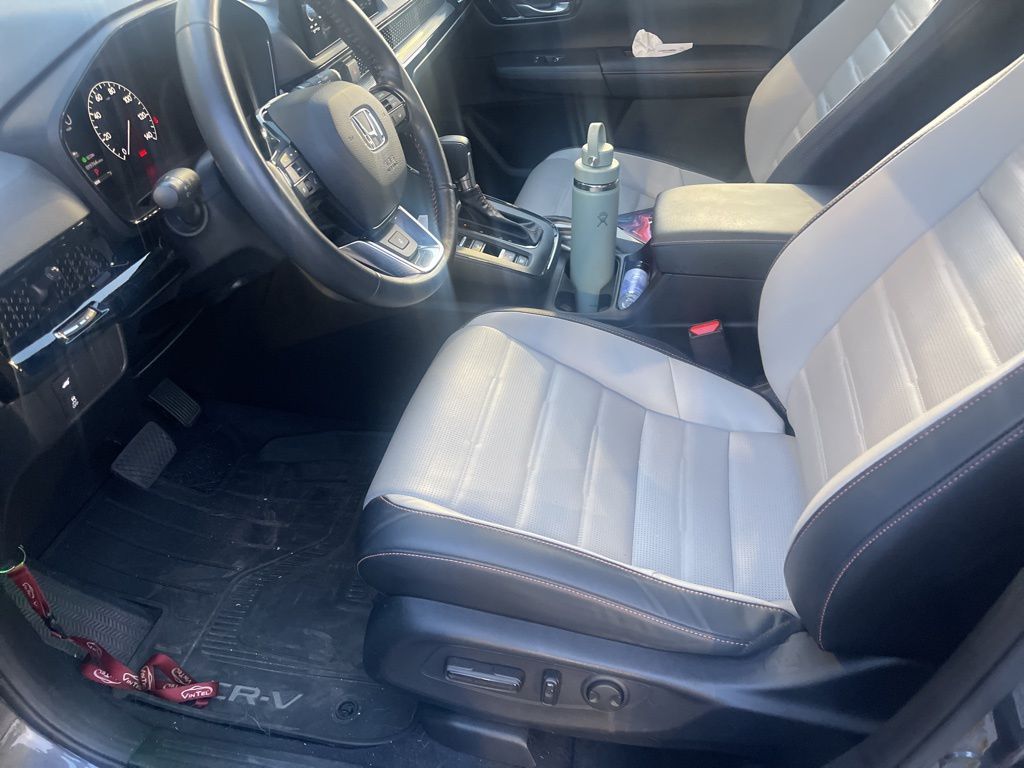2023 Honda CR-V Hybrid Sport Touring photo 14