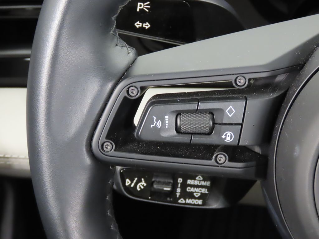 Thumbnail: 2024 Porsche Taycan - 19