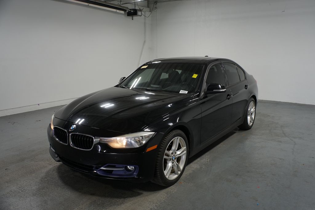 2013 BMW 3 Series 328i xDrive -
                Duluth, GA