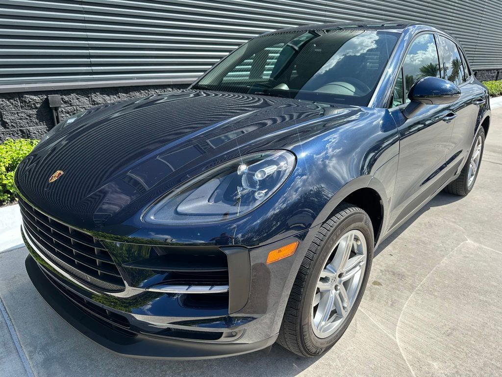Thumbnail: 2020 Porsche Macan - 6