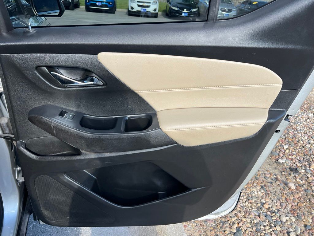 Used 2022 Chevrolet Traverse SUV