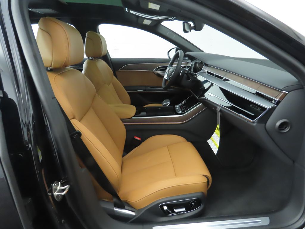 2025 Audi A8 L 22