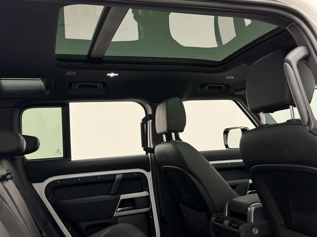 Thumbnail: 2023 Land Rover Defender - 16