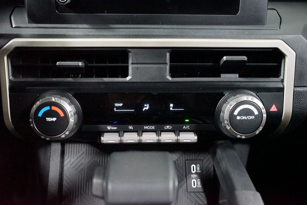 Thumbnail: 2024 Toyota Tacoma - 21